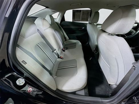 Used 2020 Hyundai Sonata SEL w/ Convenience Package image 11