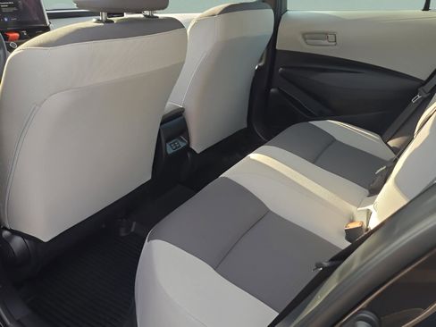 Certified 2025 Toyota Corolla LE image 11