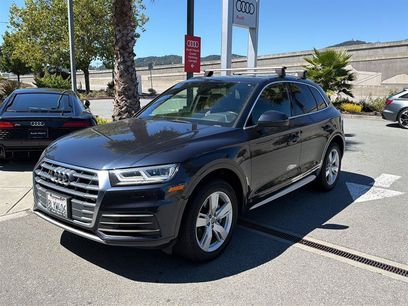 Used 2019 Audi Q5 2.0T Premium Plus w/ Premium Plus Package