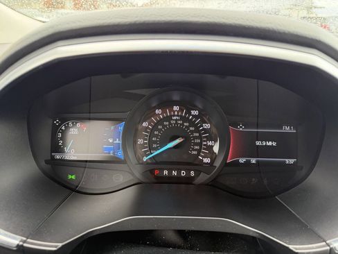 Used 2018 Ford Edge Titanium AWD/4WD image 14
