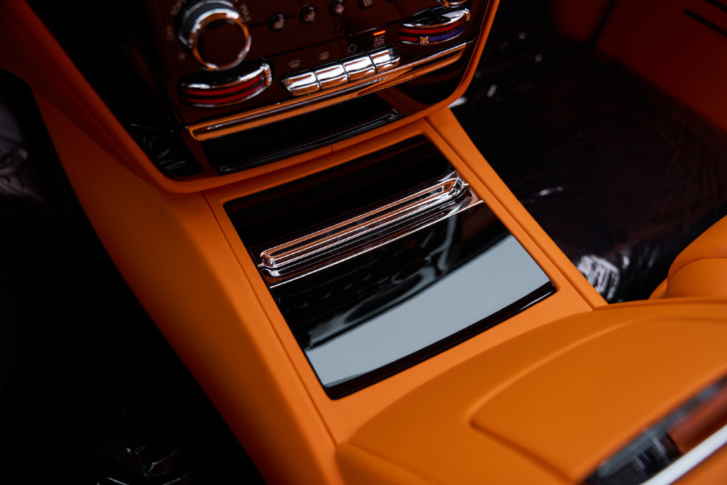 Used 2026 Rolls-Royce Phantom Sedan RWD image 93