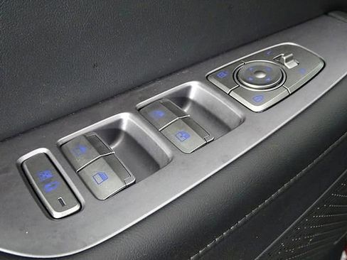 Used 2024 Hyundai Palisade SEL w/ Premium Package image 20