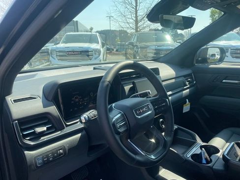 New 2026 GMC Terrain AT4 w/ Technology Package II image 10