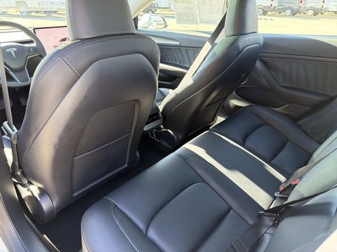 Used 2023 Tesla Model 3 Standard Range image 13