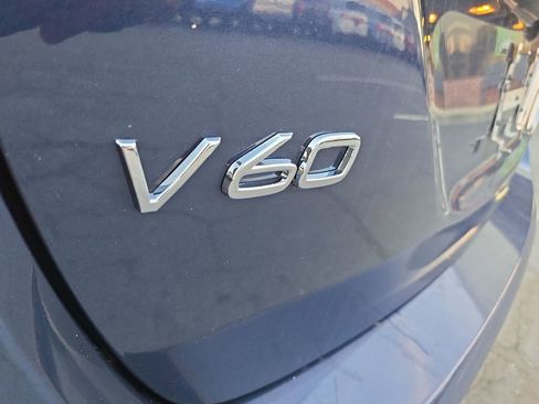 Used 2015 Volvo V60 T5 Premier image 28