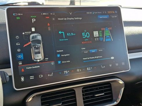 Used 2023 VinFast VF 8 Plus image 25