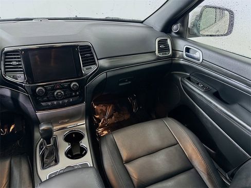 Used 2022 Jeep Grand Cherokee Limited w/ Tech Group image 19