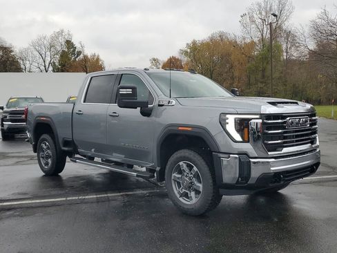 New 2026 GMC Sierra 2500 SLE w/ SLE Value Package; image 2