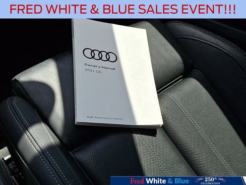 Used 2021 Audi Q5 e Premium Plus w/ Premium Plus Package AWD/4WD image 26