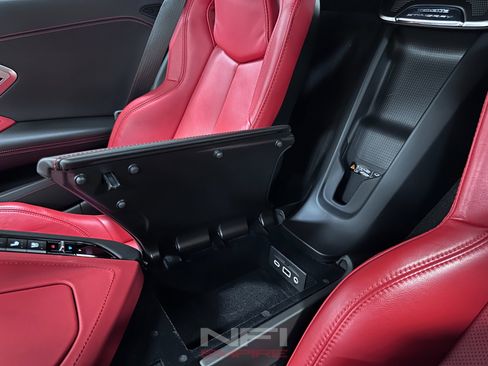 Used 2022 Chevrolet Corvette Stingray Preferred Cpe w/ Z51 Performance Package image 33