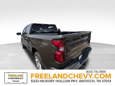 Used 2023 Chevrolet Silverado 1500 LTZ w/ Z71 Off-Road Package AWD/4WD image 4