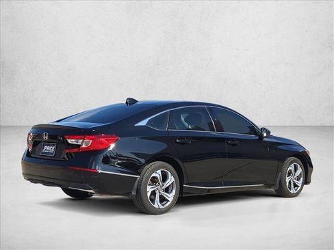 Used 2019 Honda Accord EX image 5