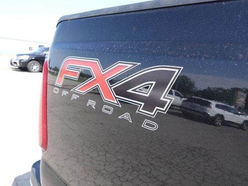 Used 2014 Ford F250 Lariat w/ Chrome Package image 44