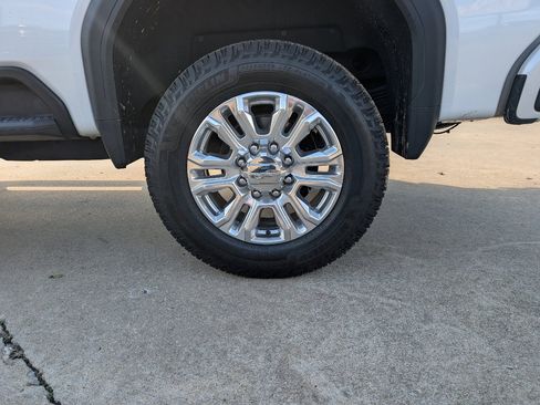 Used 2022 GMC Sierra 2500 Denali w/ Denali Ultimate Package image 9