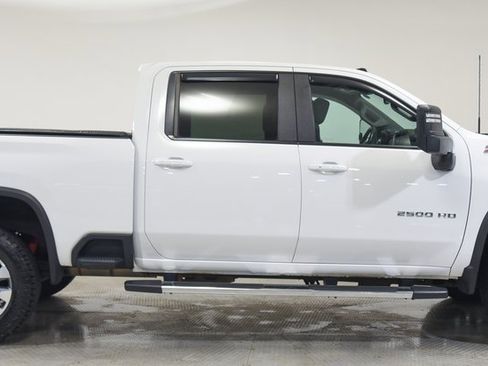 Used 2022 Chevrolet Silverado 2500 LT w/ All Star Edition image 12