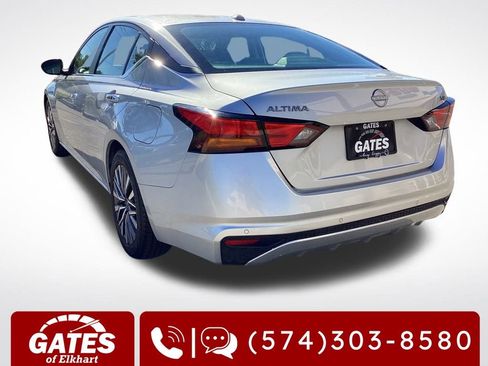 Used 2023 Nissan Altima 2.5 SV image 7