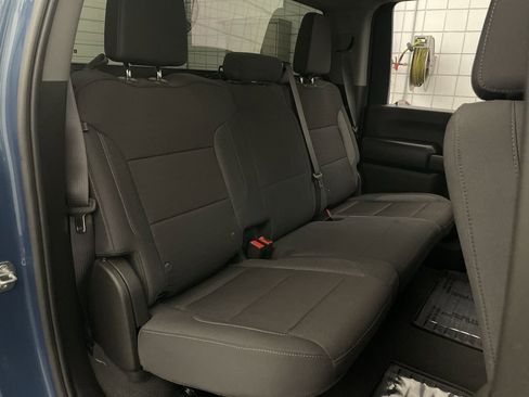 Used 2024 Chevrolet Silverado 2500 Custom w/ Custom Value Package image 19