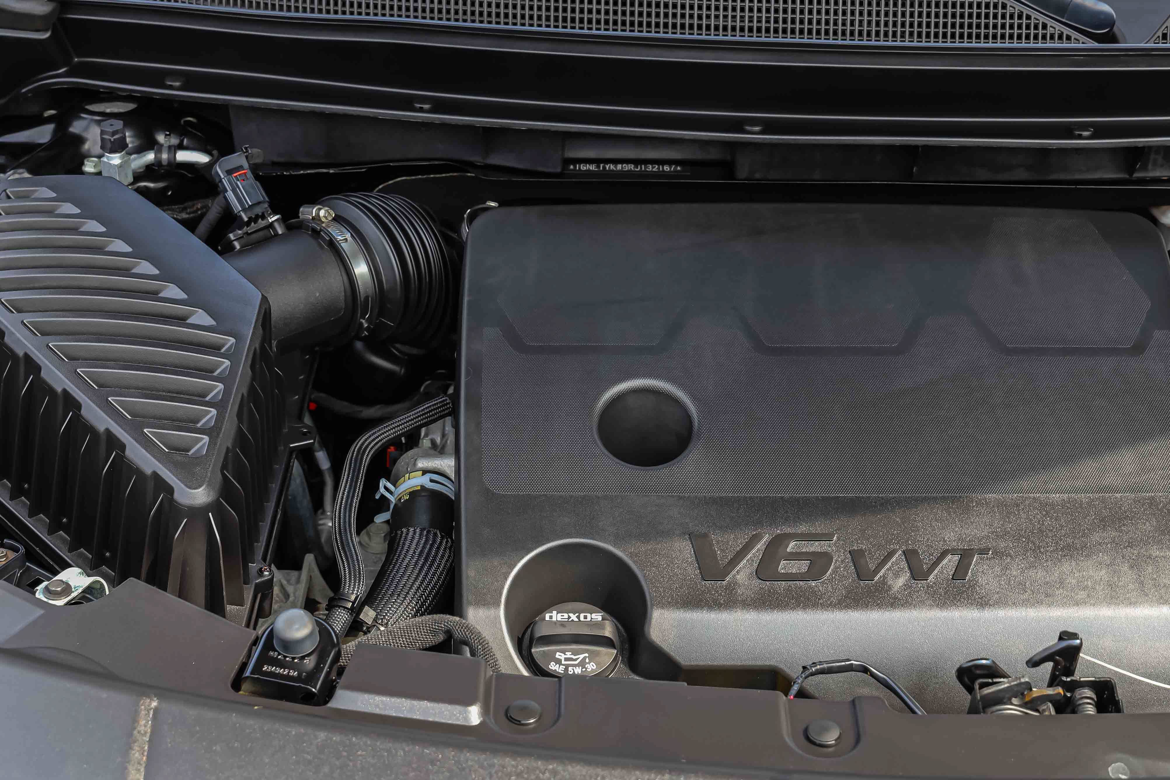 Used 2024 Chevrolet Traverse RS w/ LPO, Floor Liner Package AWD/4WD image 28