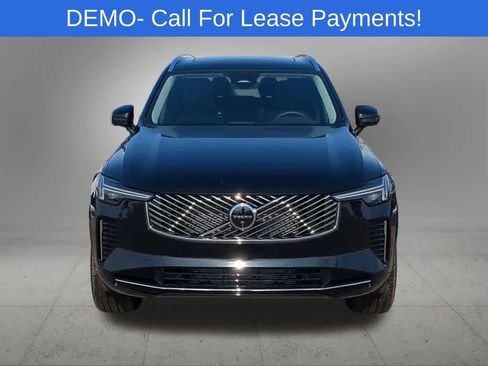 Used 2026 Volvo XC90 B6 Plus w/ Protection Package Premier AWD/4WD image 9