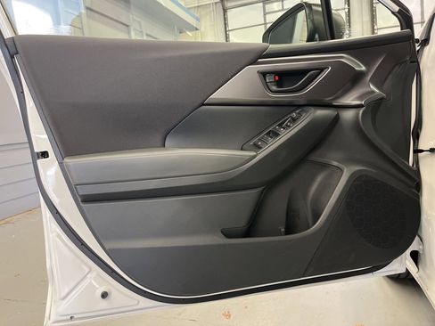 Certified 2025 Subaru Impreza 2.0i w/ Popular Package #1A image 9