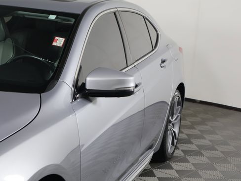 Used 2019 Acura TLX w/Advance Pkg image 13
