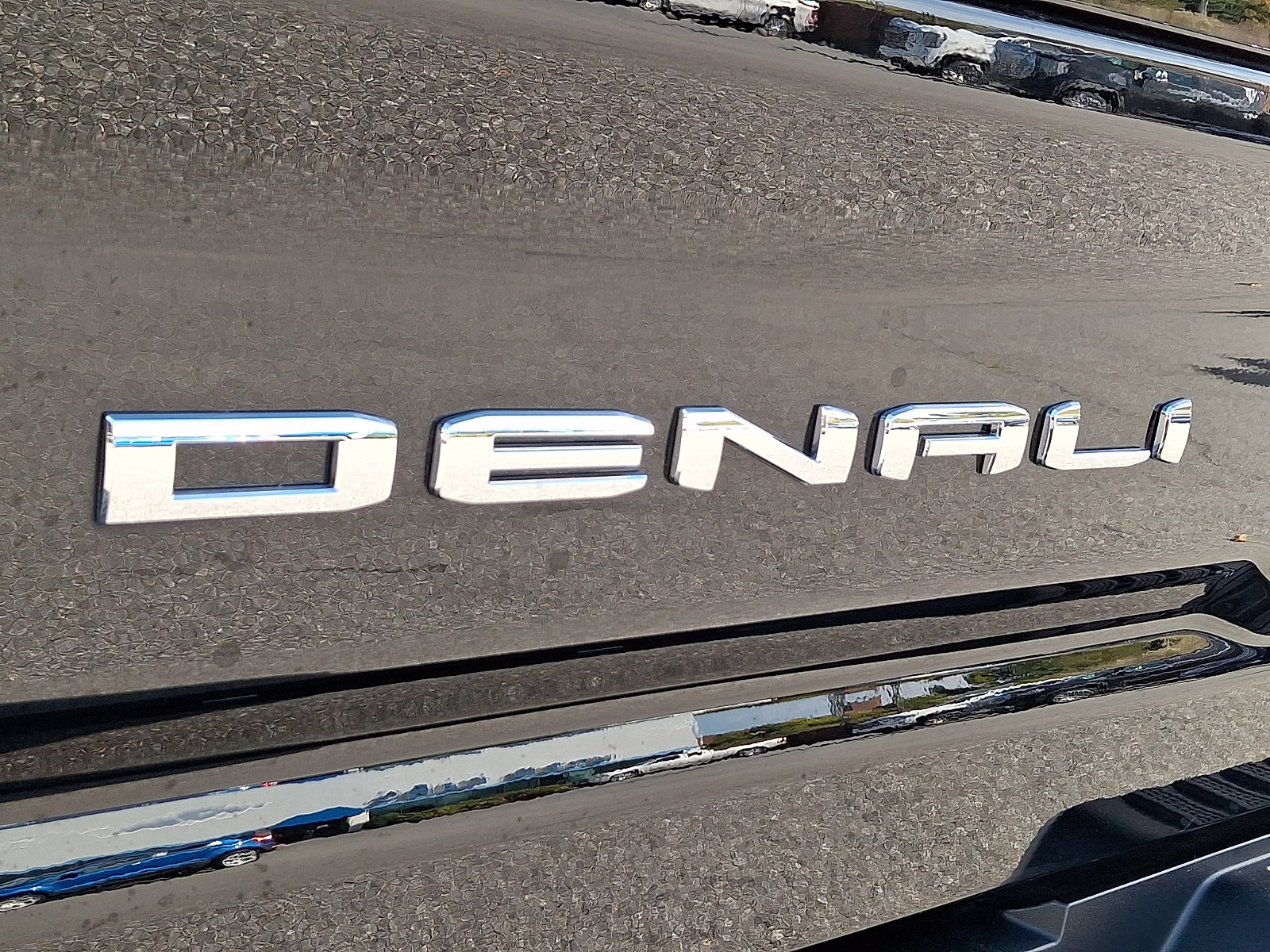Certified 2026 GMC Sierra 3500 Denali Ultimate AWD/4WD image 33