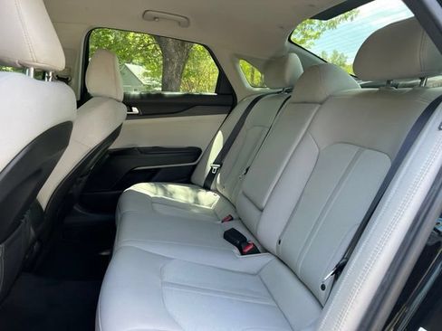 Used 2022 Kia K5 LXS FWD image 17