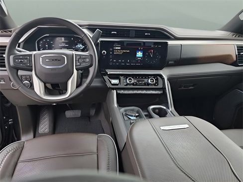 Used 2024 GMC Sierra 3500 Denali w/ Denali Reserve Package image 28