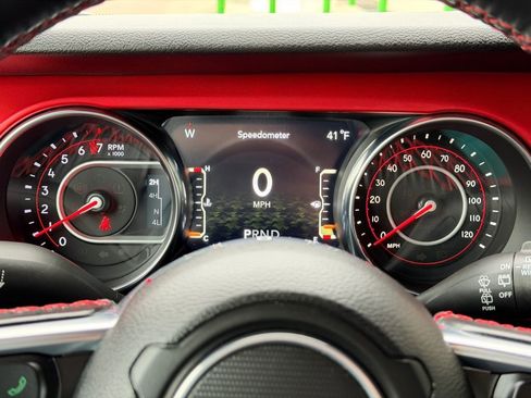 Used 2021 Jeep Wrangler Rubicon w/ LED Lighting Group image 19