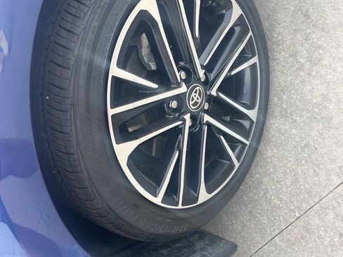 Certified 2025 Toyota Camry XLE w/ Premium Plus Package image 5