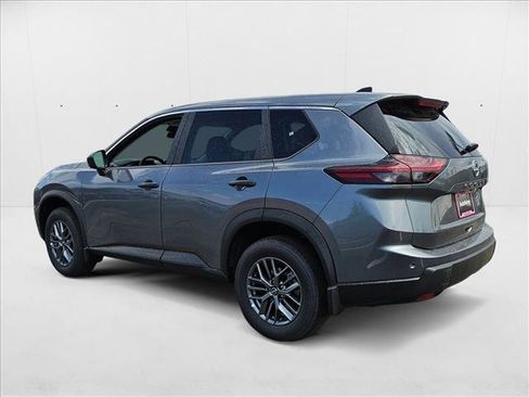 New 2026 Nissan Rogue S image 10