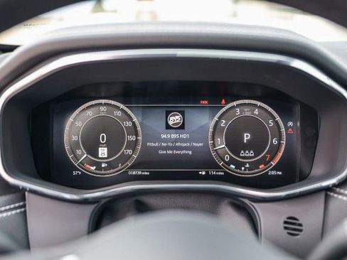 Used 2024 Jaguar F-PACE R-Dynamic S image 25