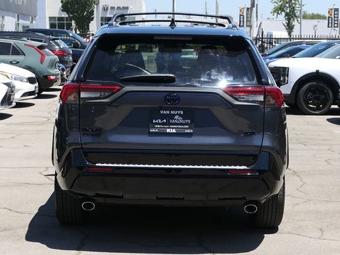 Used 2024 Toyota RAV4 XSE w/ Weather Package AWD/4WD image 5