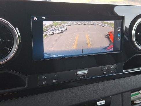 Used 2026 Mercedes-Benz Sprinter 2500 image 19