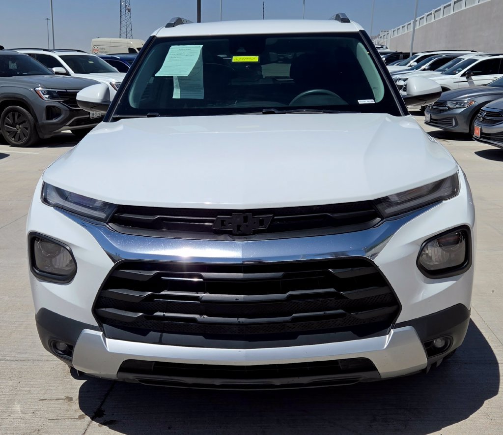 Used 2023 Chevrolet TrailBlazer LT w/ LPO, Blackout Package AWD/4WD image 4