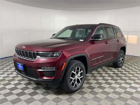 New 2025 Jeep Grand Cherokee Limited image 1