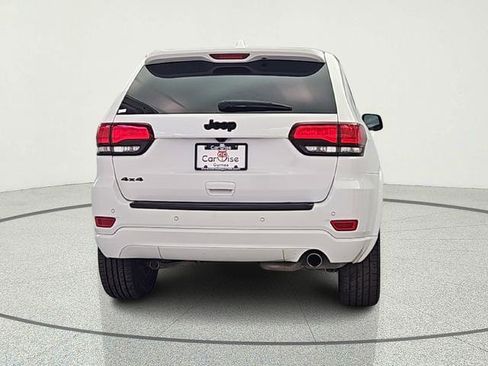 Used 2019 Jeep Grand Cherokee Altitude image 7