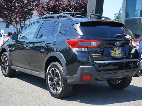 Used 2023 Subaru Crosstrek 2.0i AWD/4WD image 3