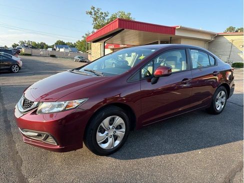 Used 2013 Honda Civic LX image 3