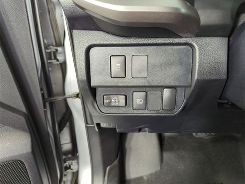 Used 2021 Toyota Tacoma SR5 image 20