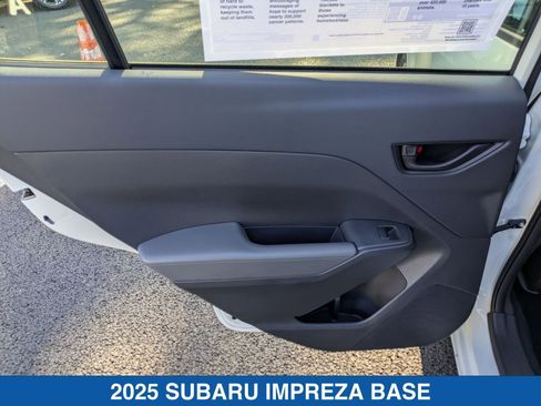 Certified 2025 Subaru Impreza 2.0i image 27