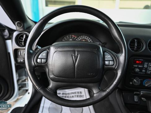 Used 2000 Pontiac Firebird Formula image 25