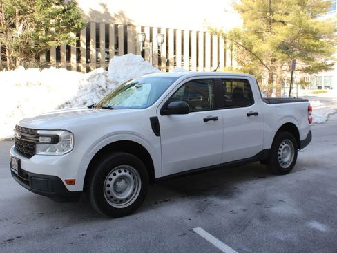 Used 2022 Ford Maverick XL w/ Equipment Group 100A Standard image 12