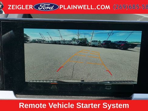 Used 2023 GMC Sierra 1500 SLE AWD/4WD image 17