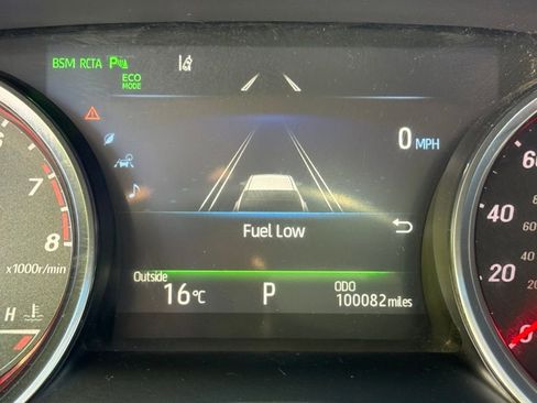 Used 2018 Toyota Camry XSE FWD image 33