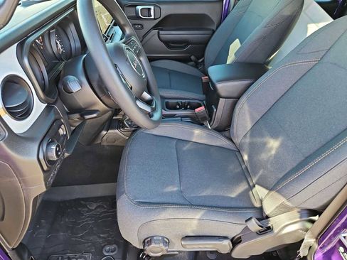 New 2026 Jeep Gladiator Sport image 16