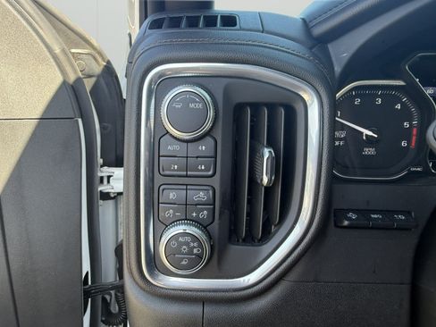 Used 2020 GMC Sierra 1500 AT4 w/ AT4 Premium Package AWD/4WD image 22