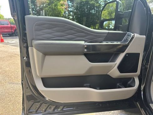 New 2026 Ford F350 Platinum w/ Platinum Plus Package AWD/4WD image 10