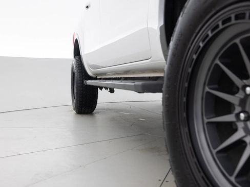 Used 2019 Ford Ranger Lariat w/ Equipment Group 501A Mid image 21