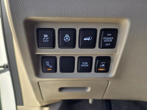 Used 2015 Nissan Pathfinder Platinum image 21